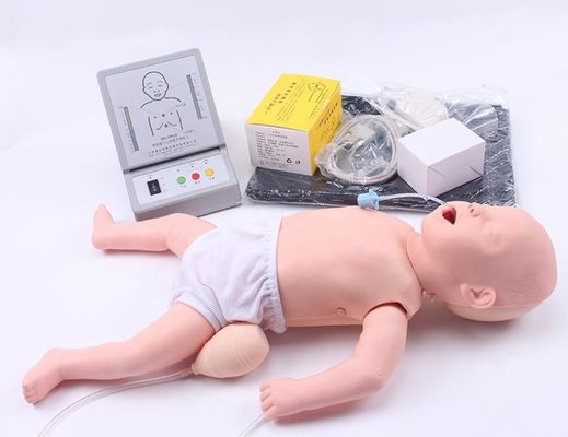 Formação de primeiros socorros para bebês boneca manequim eletrônico para pacientes demonstração de cuidado