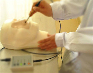 Cauterização nasal hemostase e embalagem de treinamento manequim para função modelo médico
